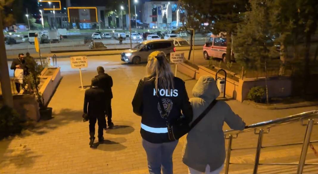 Fuhuş operasyonu: 4 kişi tutuklandı, 72 yaşındaki adama gözaltı 3